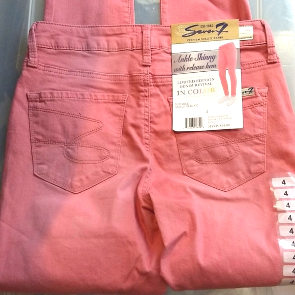 Seven7 mid rise Ankle skinny jeans release hem